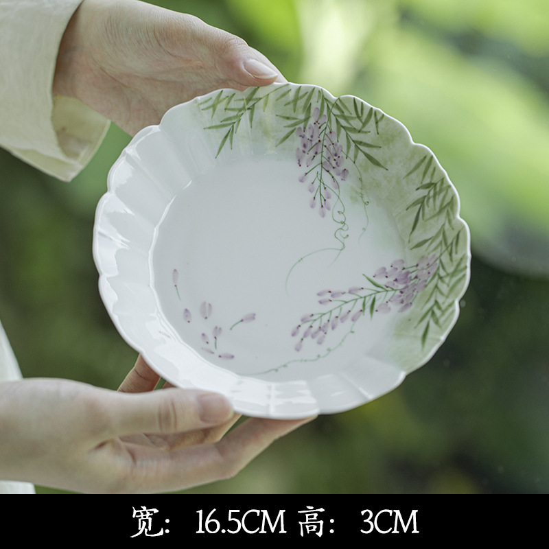 Wisteria tea set detail